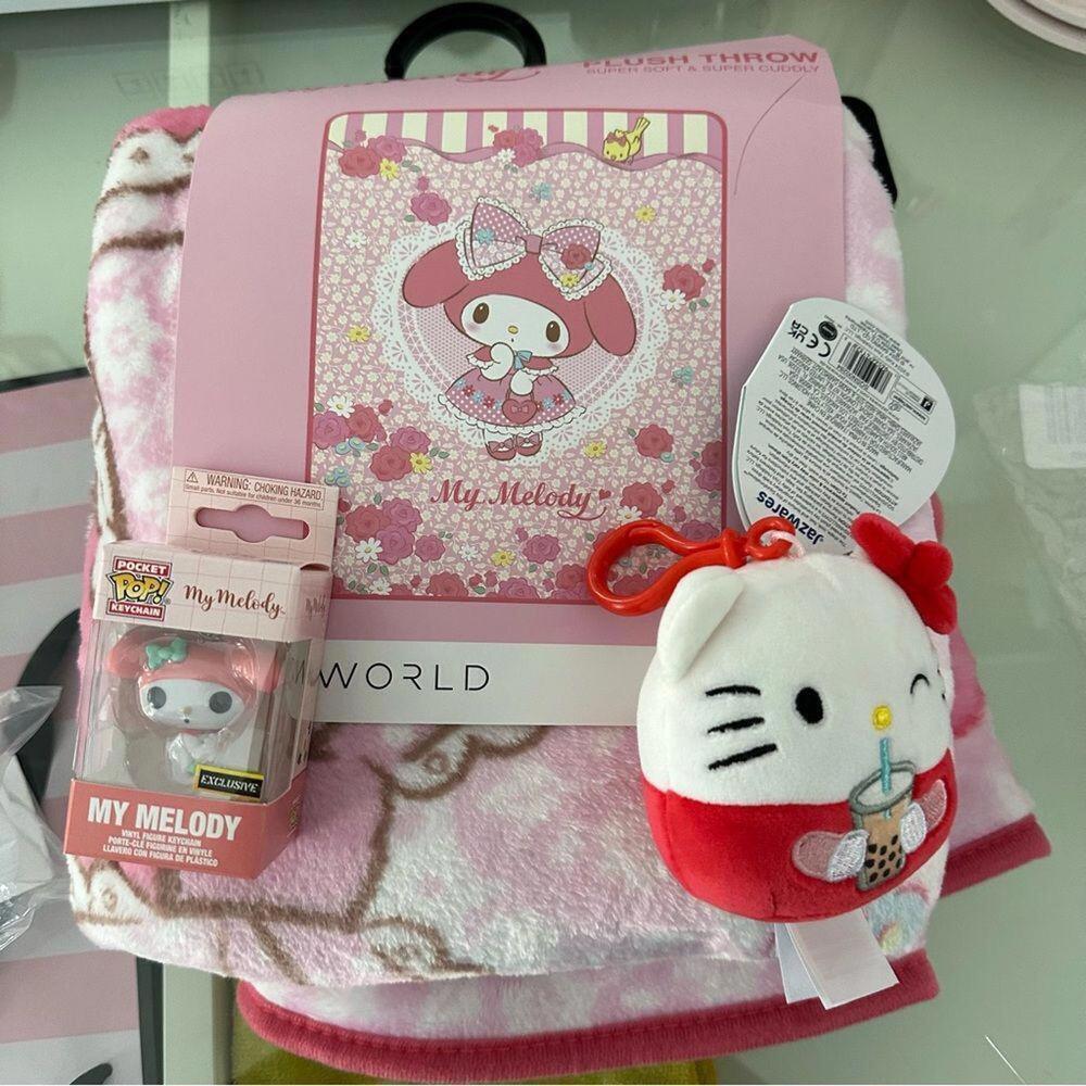 Sanrio Hello Kitty and My Melody Bundle
